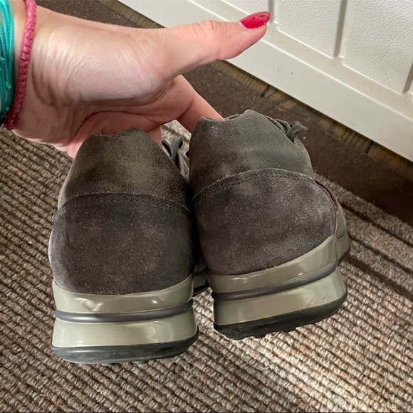 Tod’s Leather Shoes | Size UK 7.5 / US 8.5 / EU 41.5 | Elegant & Stylish - Picture 5 of 6